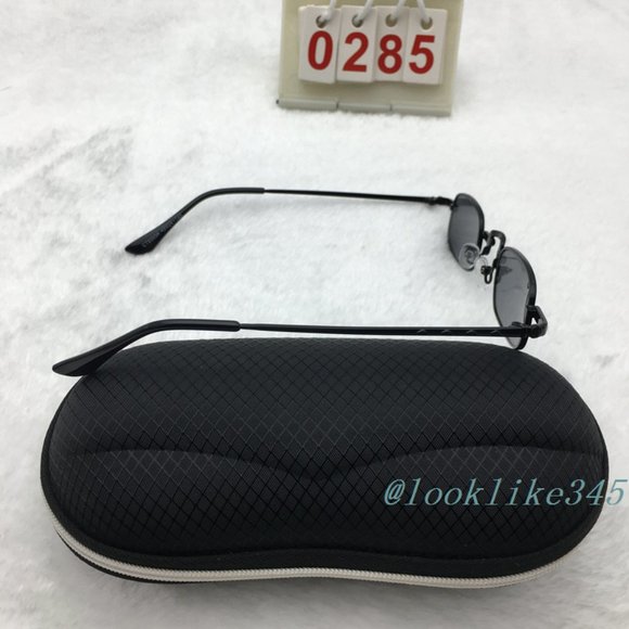 Gold Frame Gray Lens Sunglasses - Picture 2 of 4